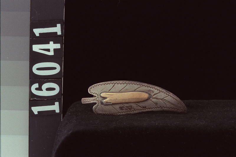 Image representing Brooch.