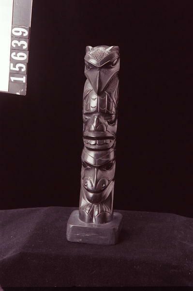 Image representing Pole, argillite.