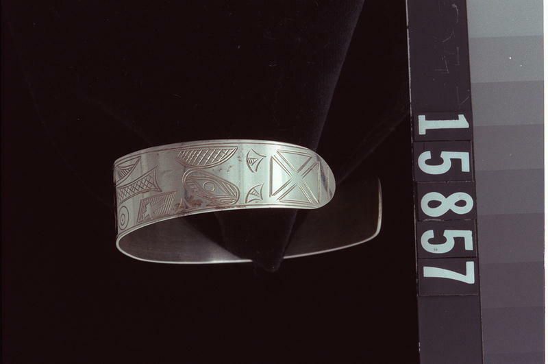 Image representing Bracelet.