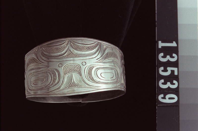 Image representing Bracelet.