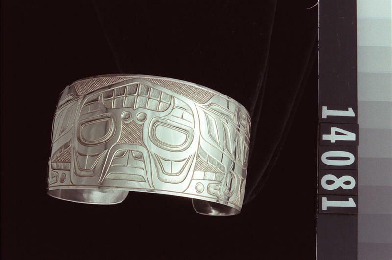Image representing Bracelet.