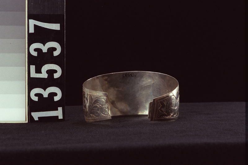 Image representing Bracelet.