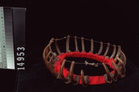 Image representing Headdress.