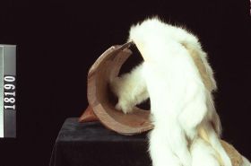 Image representing Headdress.