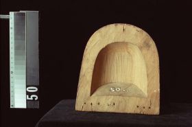 Image representing Headdress.