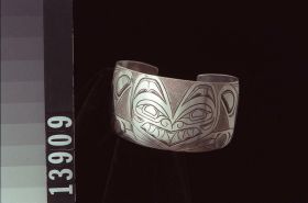Image representing Bracelet.