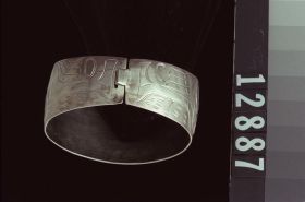 Image representing Bracelet.