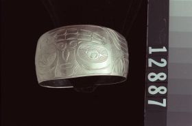 Image representing Bracelet.
