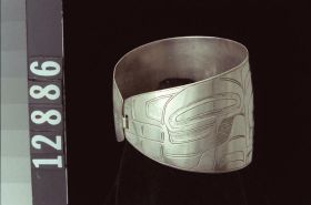 Image representing Bracelet.