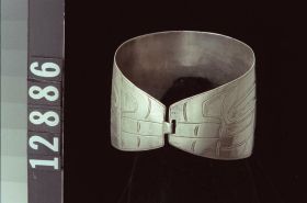 Image representing Bracelet.
