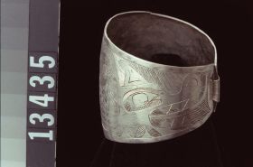 Image representing Bracelet.