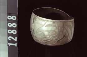 Image representing Bracelet.
