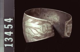 Image representing Bracelet.