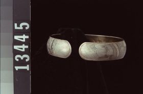 Image representing Bracelet.