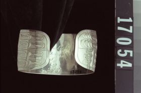 Image representing Bracelet.