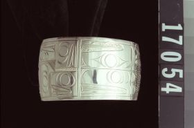 Image representing Bracelet.