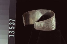 Image representing Bracelet.