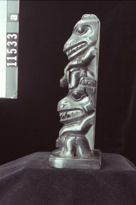 Image representing Pole, argillite.