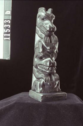 Image representing Pole, argillite.