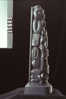 Image representing Pole, argillite.