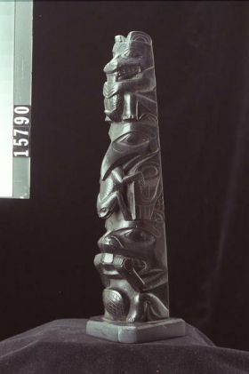 Image representing Pole, argillite.