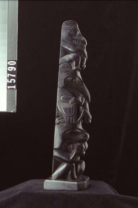 Image representing Pole, argillite.