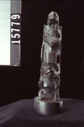 Image representing Pole, argillite.