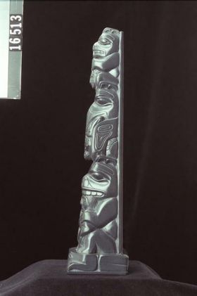 Image representing Pole, argillite.