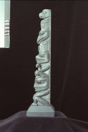 Image representing Pole, argillite.
