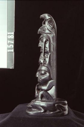 Image representing Pole, argillite.