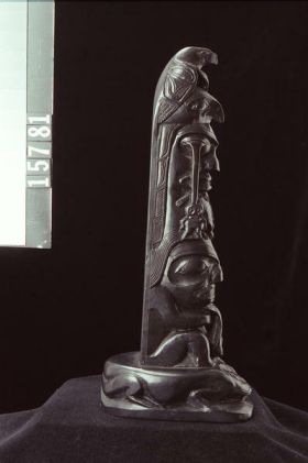 Image representing Pole, argillite.