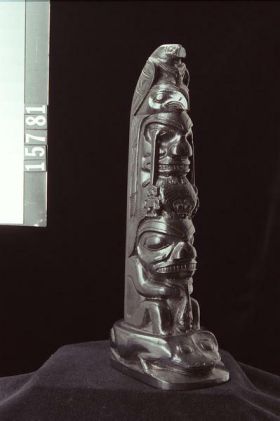 Image representing Pole, argillite.