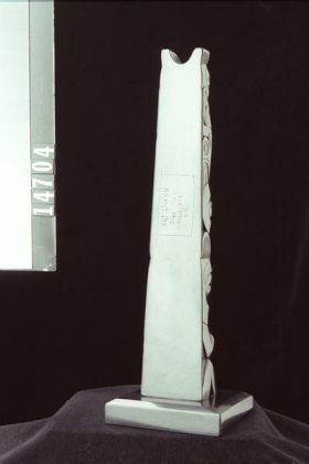 Image representing Pole, argillite.