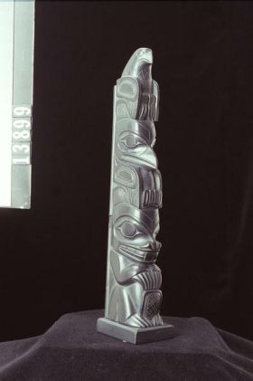 Image représentant Pole, argillite