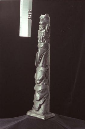 Image representing Pole, argillite.