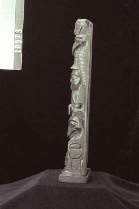 Image representing Pole, argillite.