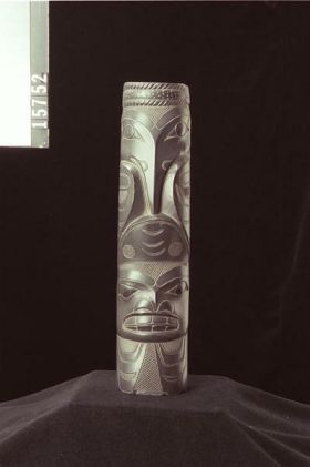 Image representing Pole, argillite.