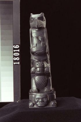 Image representing Pole, argillite.