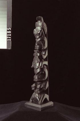Image representing Pole, argillite.