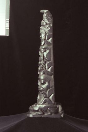 Image representing Pole, argillite.