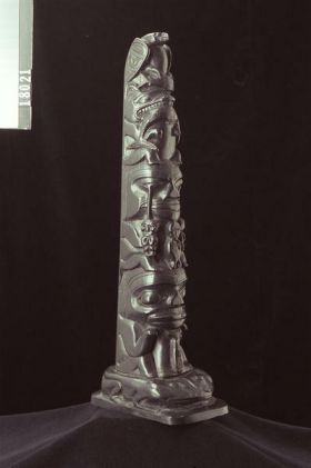 Image representing Pole, argillite.