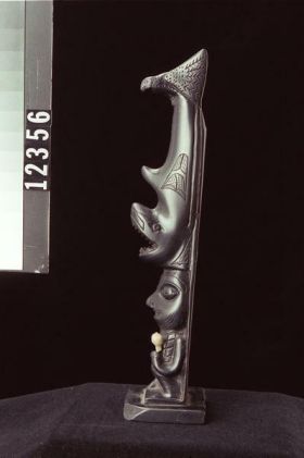 Image representing Pole, argillite.