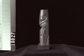 Image representing Pole, argillite.