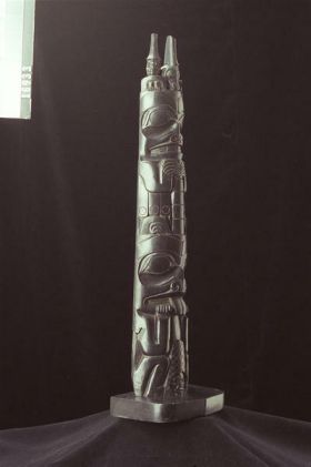 Image representing Pole, argillite.