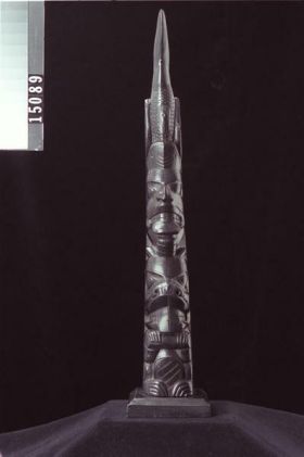 Image representing Pole, argillite.