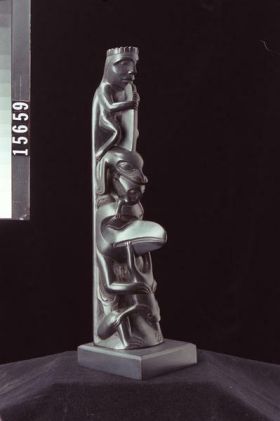 Image representing Pole, argillite.
