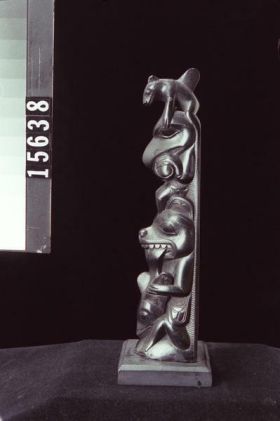 Image representing Pole, argillite.