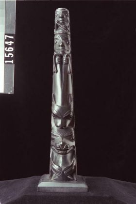 Image representing Pole, argillite.