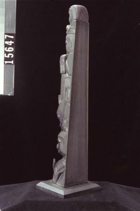 Image representing Pole, argillite.