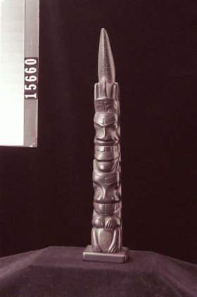 Image representing Pole, argillite.